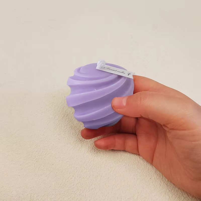 Round Pot Shape Candle - Image 6